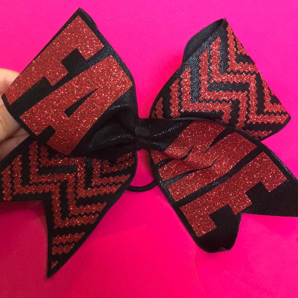 Cheer bow